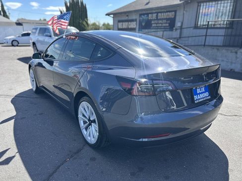 Used 2023 Tesla Model 3 Standard Range RWD image 4