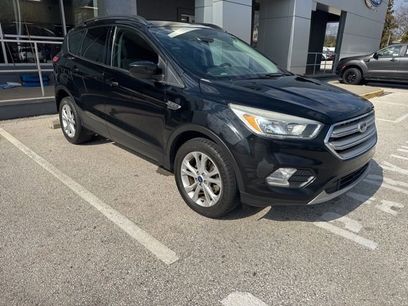Used 2018 Ford Escape SE w/ SE Sync 3 Package