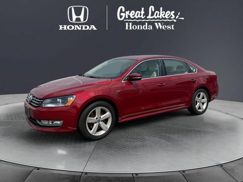 Used 2015 Volkswagen Passat 1.8T FWD image 1
