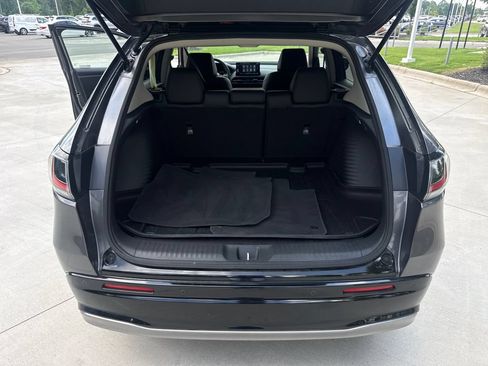 Used 2024 Honda HR-V EX-L image 33