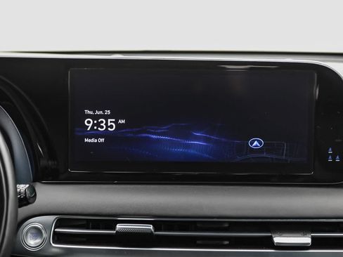 Used 2025 Hyundai Palisade Calligraphy FWD image 13