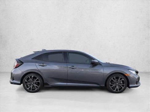 Used 2019 Honda Civic Sport image 8