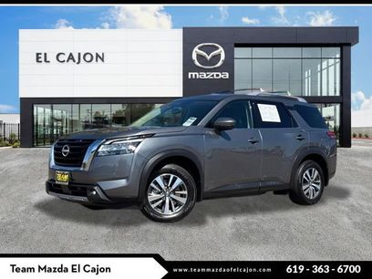 Used 2022 Nissan Pathfinder SL