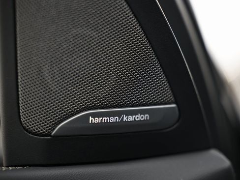 New 2026 BMW X5 xDrive40i w/ M Sport Package image 19