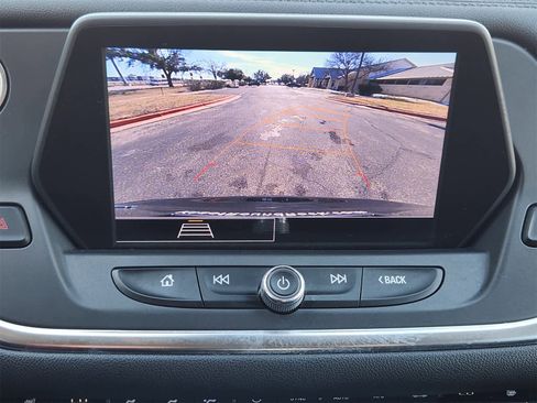 Used 2021 Chevrolet Blazer LT image 17