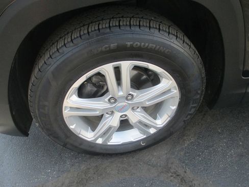 Used 2020 GMC Terrain SLE w/ Driver Convenience Package FWD image 14