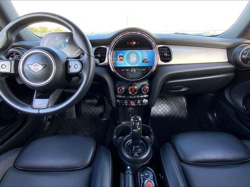 Used 2022 MINI Cooper S image 14
