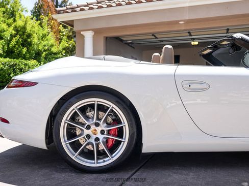 Used 2015 Porsche 911 Carrera S RWD image 10