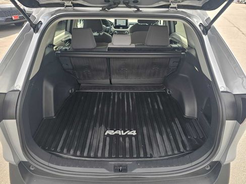 Certified 2025 Toyota RAV4 XLE FWD image 14