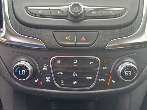 Certified 2024 Chevrolet Equinox LT AWD/4WD image 19