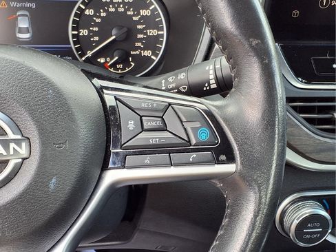 Used 2023 Nissan Altima 2.5 SL FWD image 17