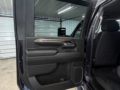 Used 2024 Chevrolet Silverado 2500 LT image 43