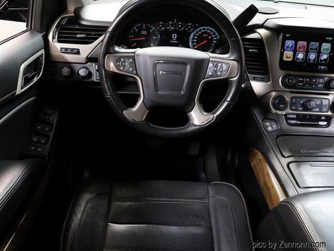 Used 2018 GMC Yukon XL Denali w/ Denali Ultimate Package AWD/4WD image 20