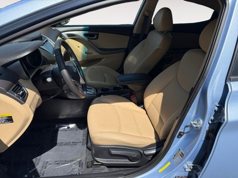 Used 2012 Hyundai Elantra Limited w/ Technology Pkg 5 FWD image 10