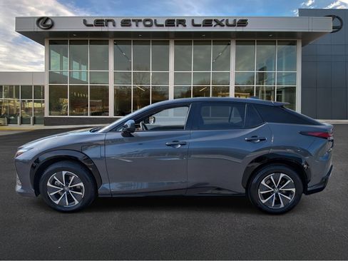 Certified 2023 Lexus RZ 450e Premium w/ Technology Package AWD/4WD image 6