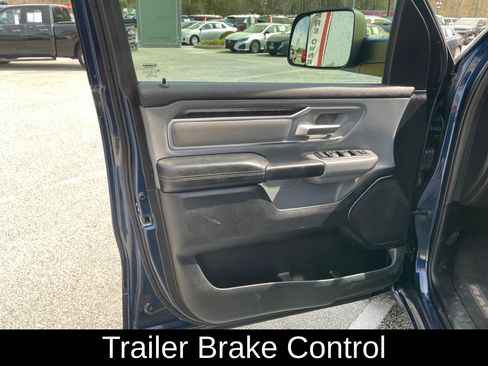 Used 2019 RAM 1500 Big Horn image 11