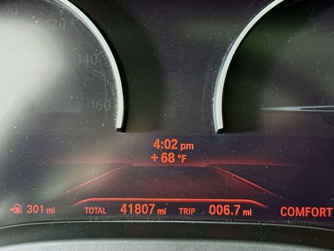 Certified 2021 BMW X3 xDrive30i w/ Convenience Package image 12