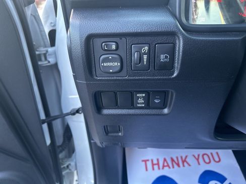 Used 2024 Toyota 4Runner SR5 image 12