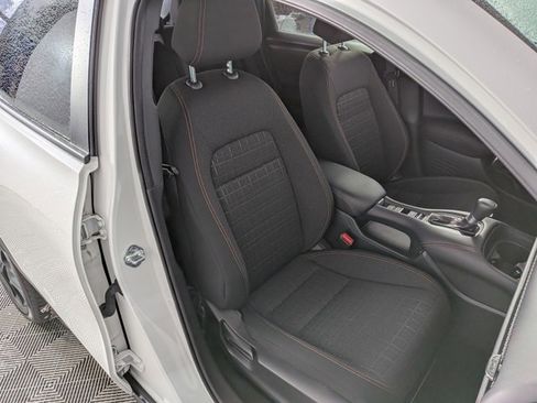 Used 2024 Honda HR-V Sport image 29