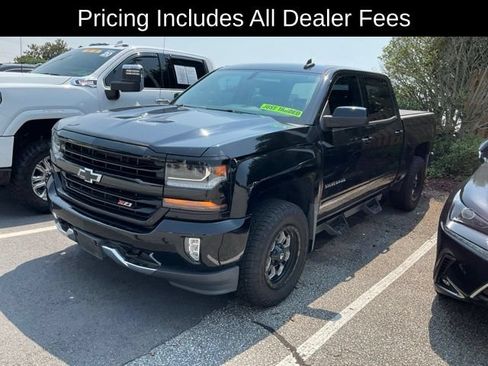 Used 2018 Chevrolet Silverado 1500 LT w/ All Star Edition AWD/4WD image 3