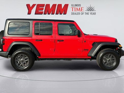 Used 2024 Jeep Wrangler Unlimited Sport w/ Convenience Group image 10