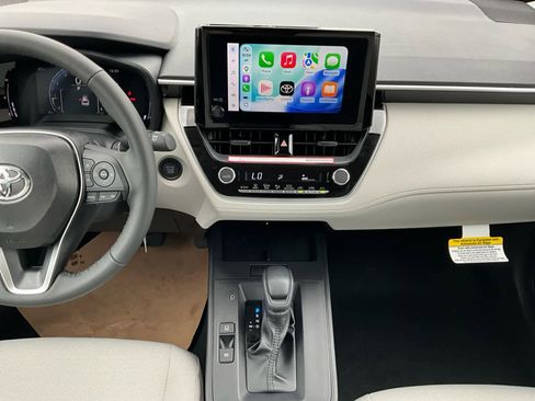 New 2026 Toyota Corolla Cross LE AWD/4WD image 11