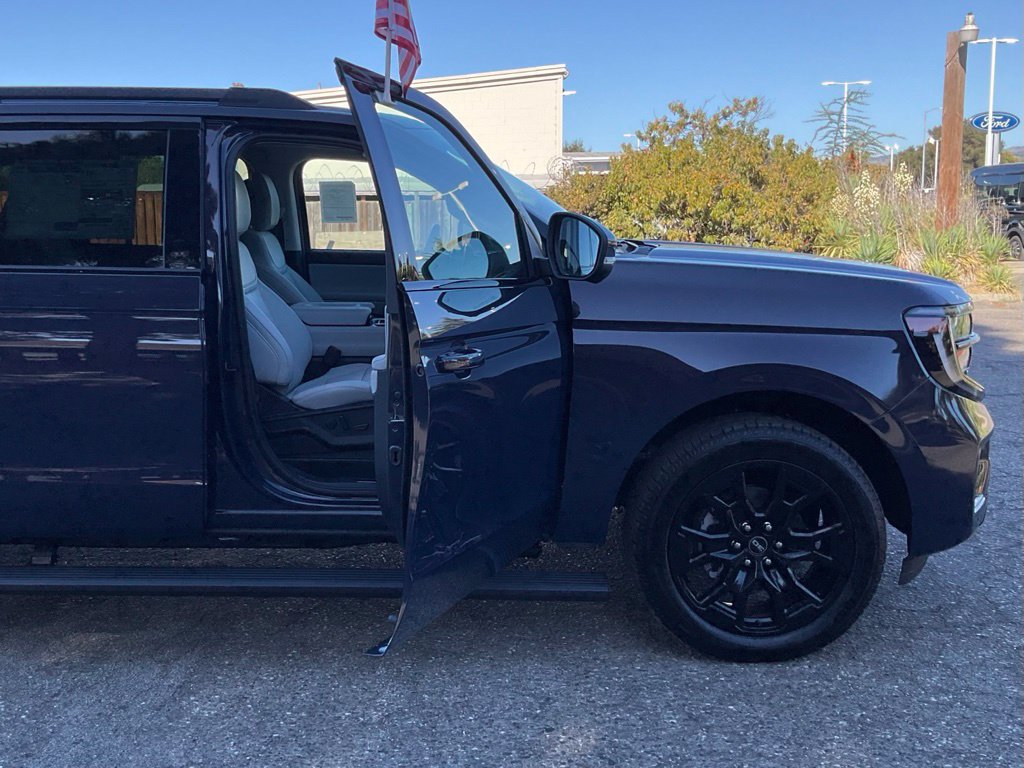 New 2027 Ford Expedition Max Platinum AWD/4WD image 39