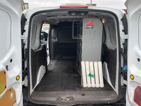 Used 2022 Ford Transit Connect XL image 9