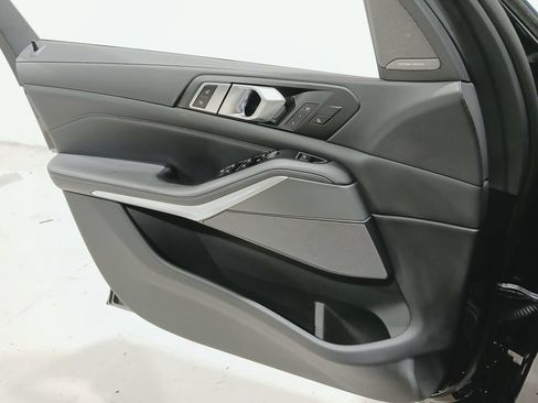 Used 2023 BMW X5 M50i AWD/4WD image 32