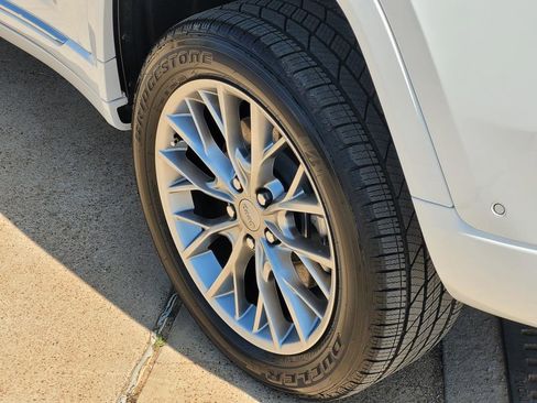 Used 2022 Jeep Grand Cherokee Summit w/ Advanced Protech Group IV image 7