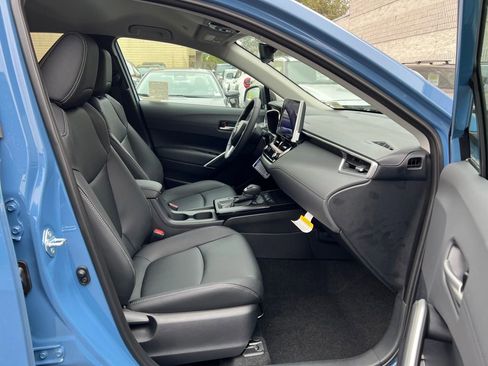 New 2026 Toyota Corolla Cross XLE image 16