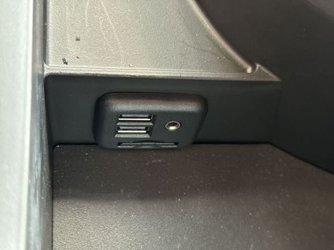 Used 2022 Chevrolet Camaro ZL1 RWD image 38