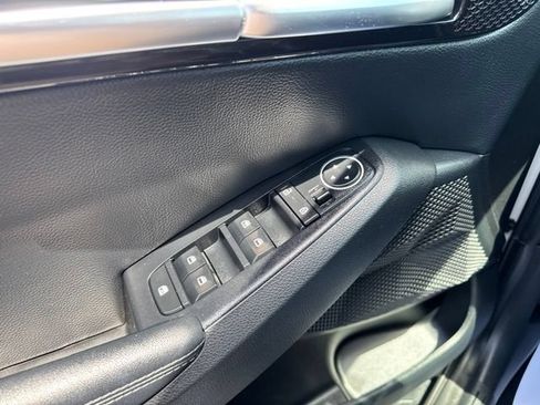 Used 2024 Kia Seltos S AWD/4WD image 18