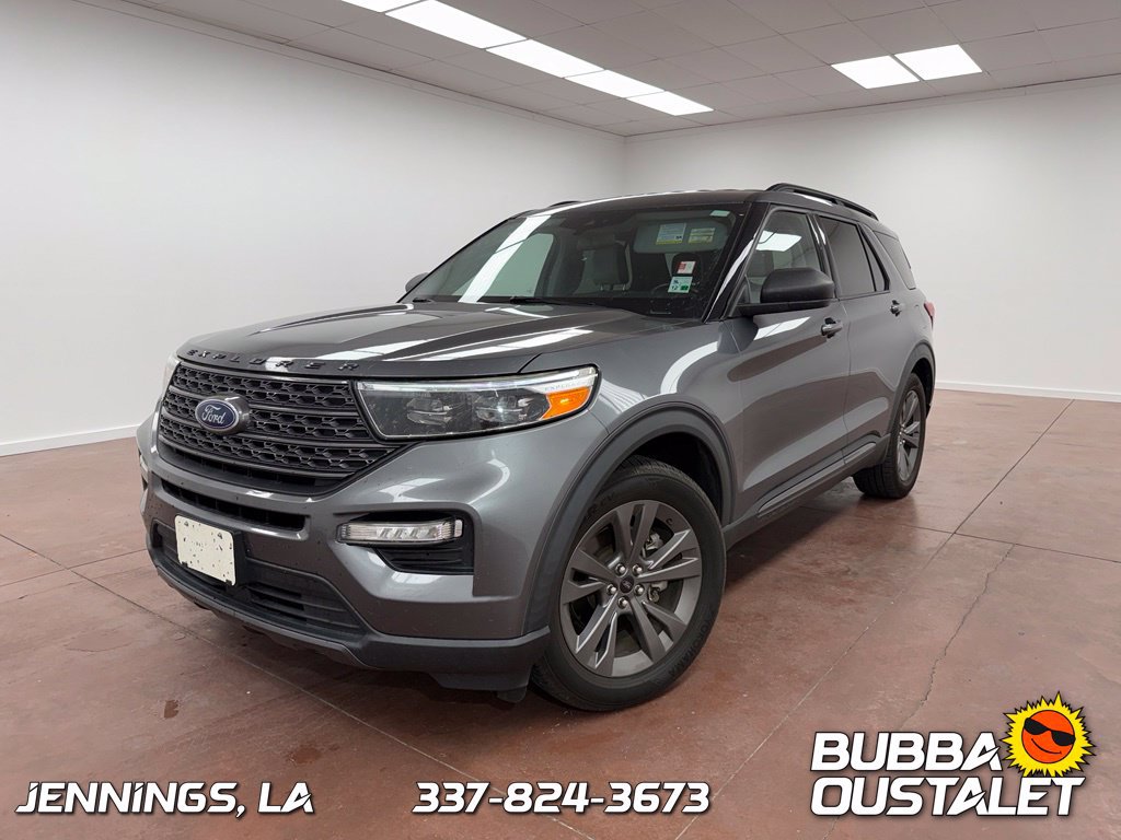 Used 2021 Ford Explorer XLT w/ Equipment Group 202A RWD image 1