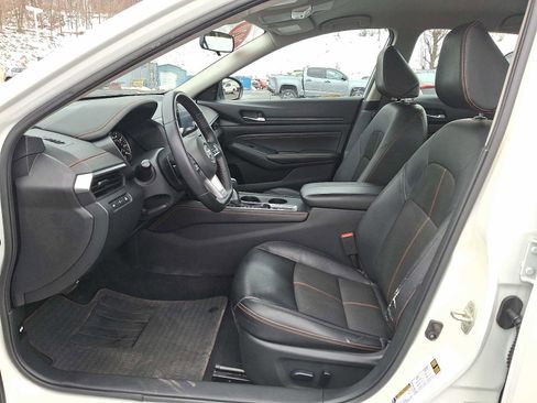 Used 2020 Nissan Altima 2.5 SR image 13