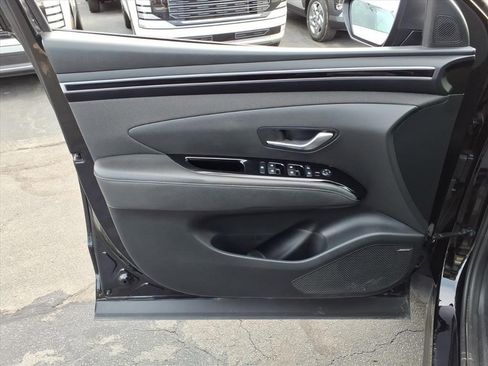 Certified 2022 Hyundai Santa Cruz Limited image 8