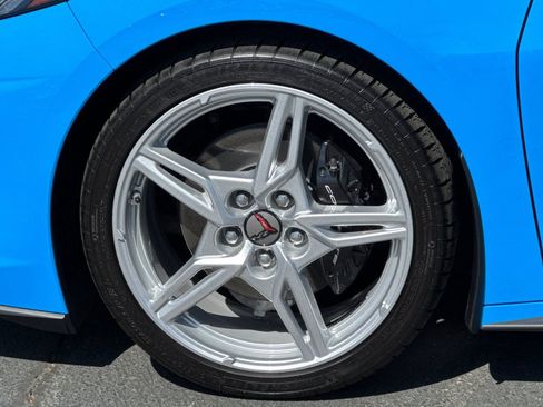 Used 2023 Chevrolet Corvette Stingray w/ Engine Appearance Package image 29