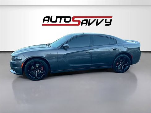 Used 2016 Dodge Charger R/T image 4