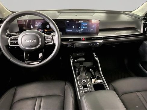 Certified 2025 Kia Sorento S w/ Panoramic Sunroof Package FWD image 7