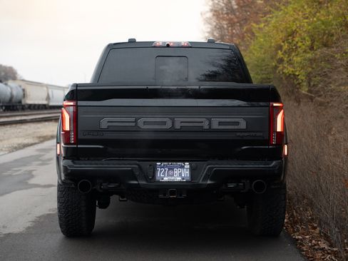Used 2025 Ford F150 Raptor image 9