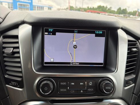 Used 2020 Chevrolet Tahoe LT AWD/4WD image 24