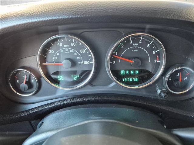 Used 2014 Jeep Wrangler Sahara w/ Dual Top Group AWD/4WD image 17