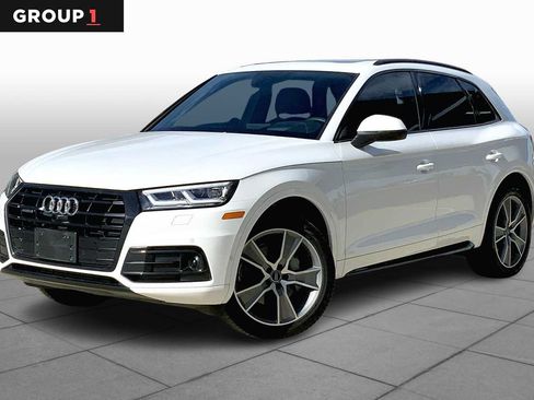 Used 2019 Audi Q5 Prestige w/ Prestige Package AWD/4WD image 1