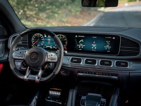 Used 2023 Mercedes-Benz GLE 53 AMG 4MATIC Coupe image 40