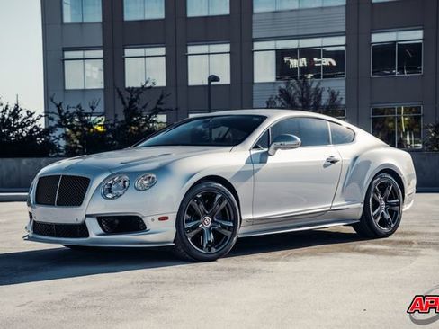 Used 2013 Bentley Continental GT image 32