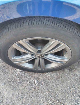 Used 2024 Volkswagen Jetta SE FWD image 3