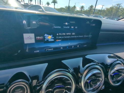 Used 2025 Mercedes-Benz CLA 250 4MATIC image 6