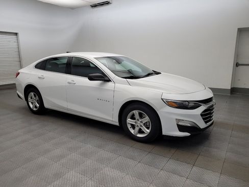 Used 2025 Chevrolet Malibu LS FWD image 11