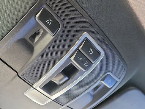 Used 2019 Mercedes-Benz GLS 450 4MATIC image 32