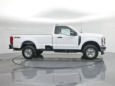 New 2026 Ford F350 XL w/ FX4 Off-Road Package image 21